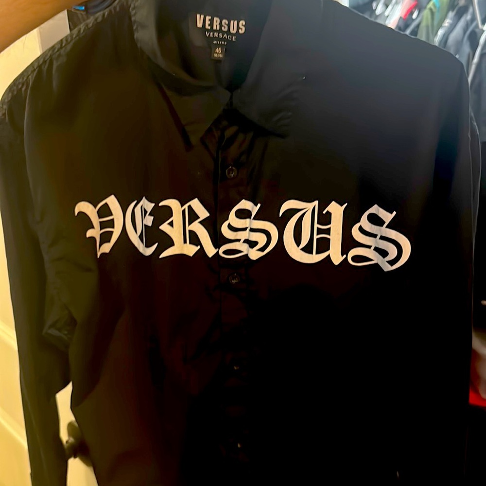 Versace shirt very nice small